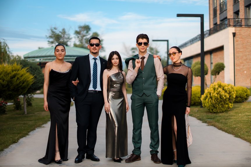dinner cruise attire guidance